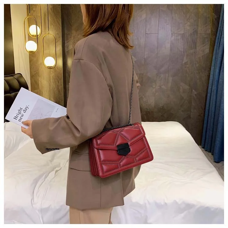 2025 Chic Rivet Chain Shoulder Bags & Handbags