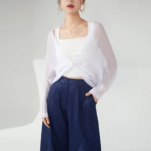 Women Woven Cardigan Casual Loose Stretch Design With Solid Color Pleats for Spring/Summer Fashion Shirt