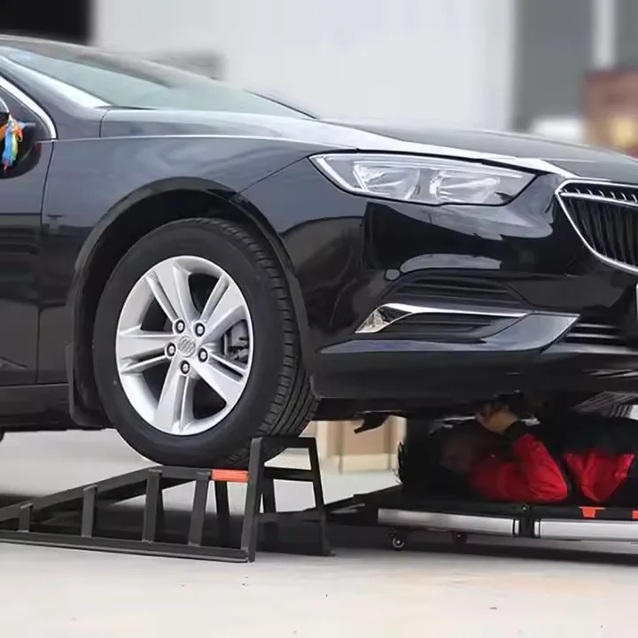 Heavy Duty Low Profile Garage Steel Hydraulic Lift 2 Ton Car Ramp