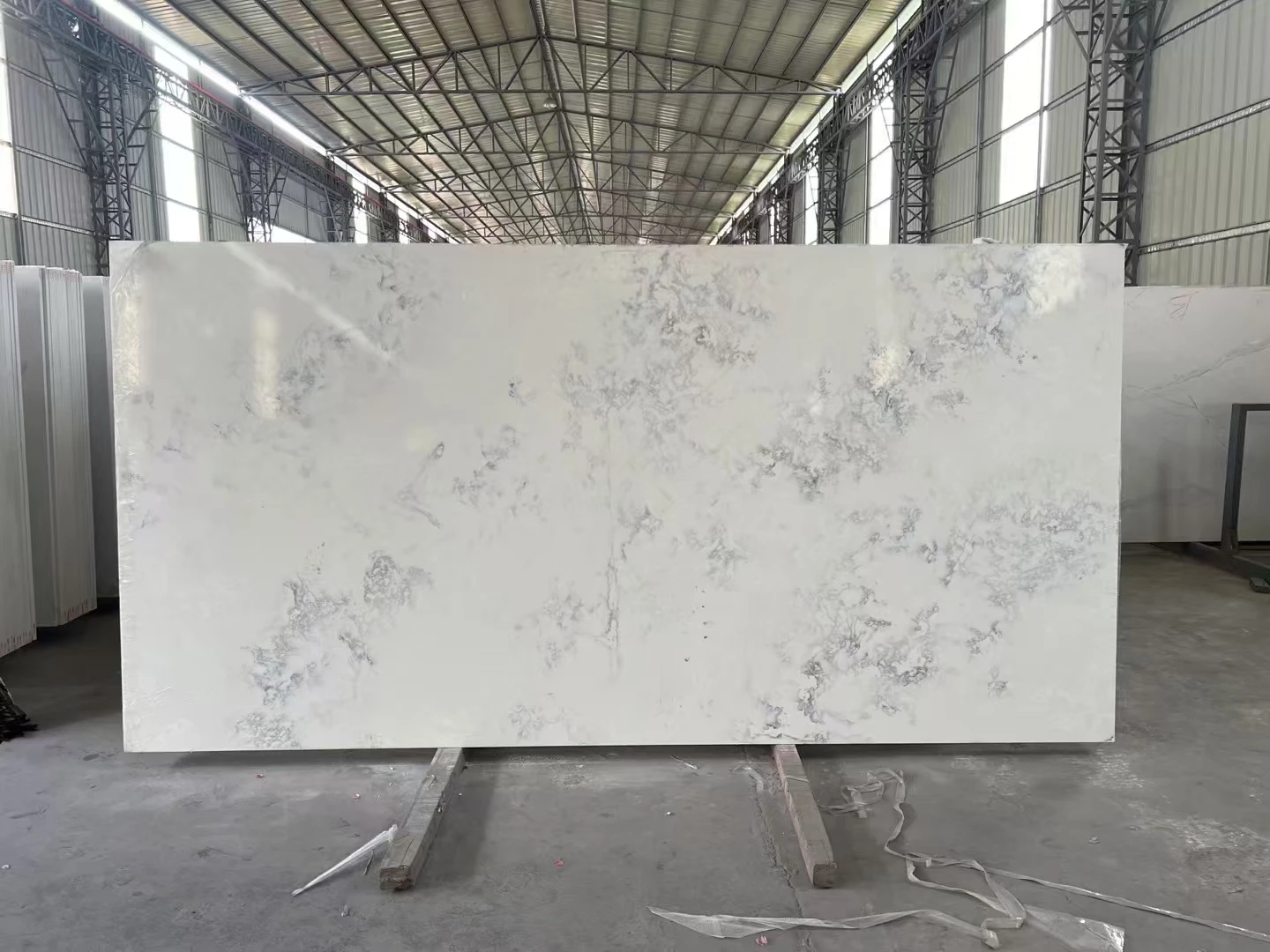 Engineered Pure White Quartz Artificial Quartz Stone/Quartz Slab