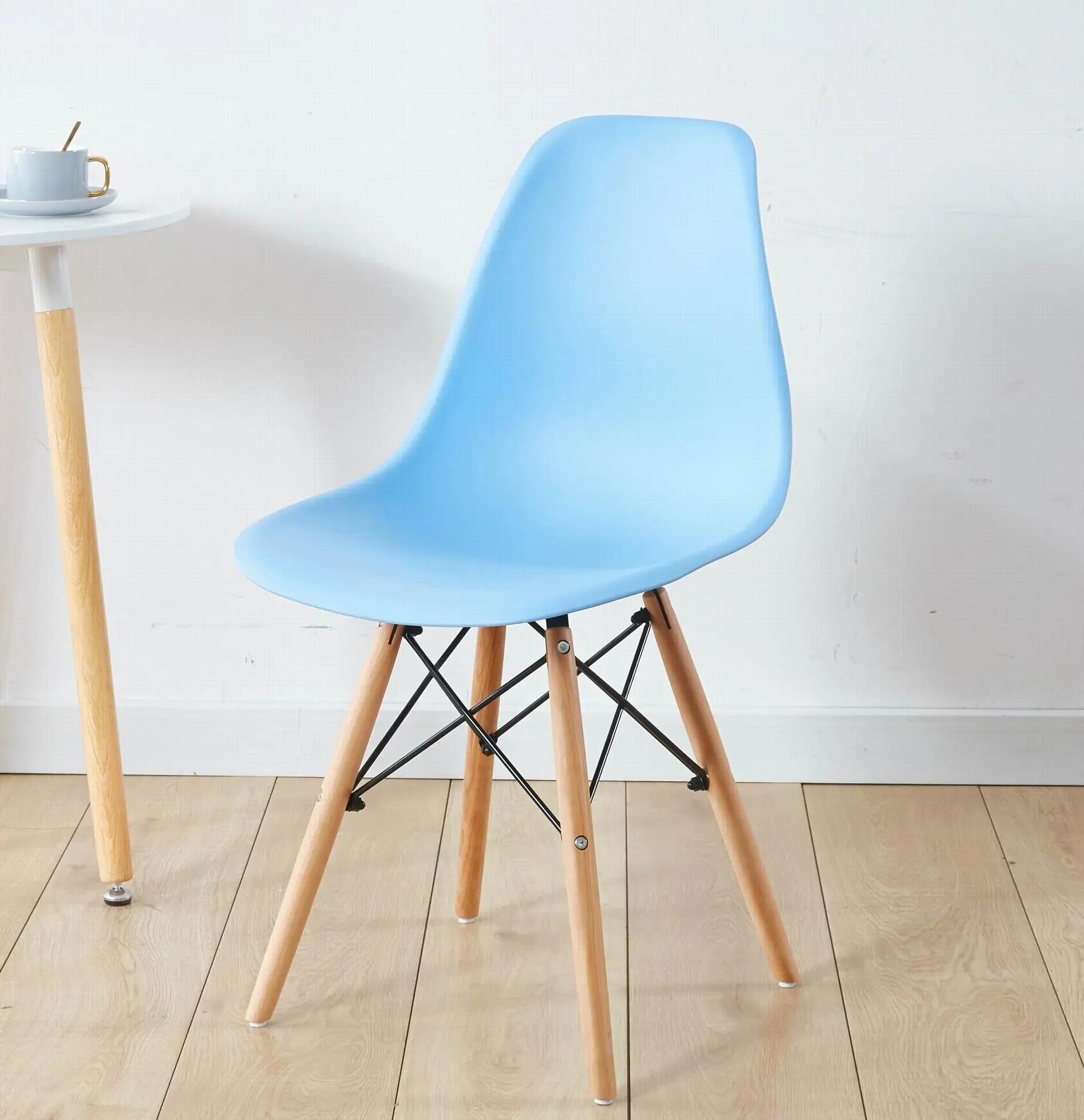 ergonomic plastic chair