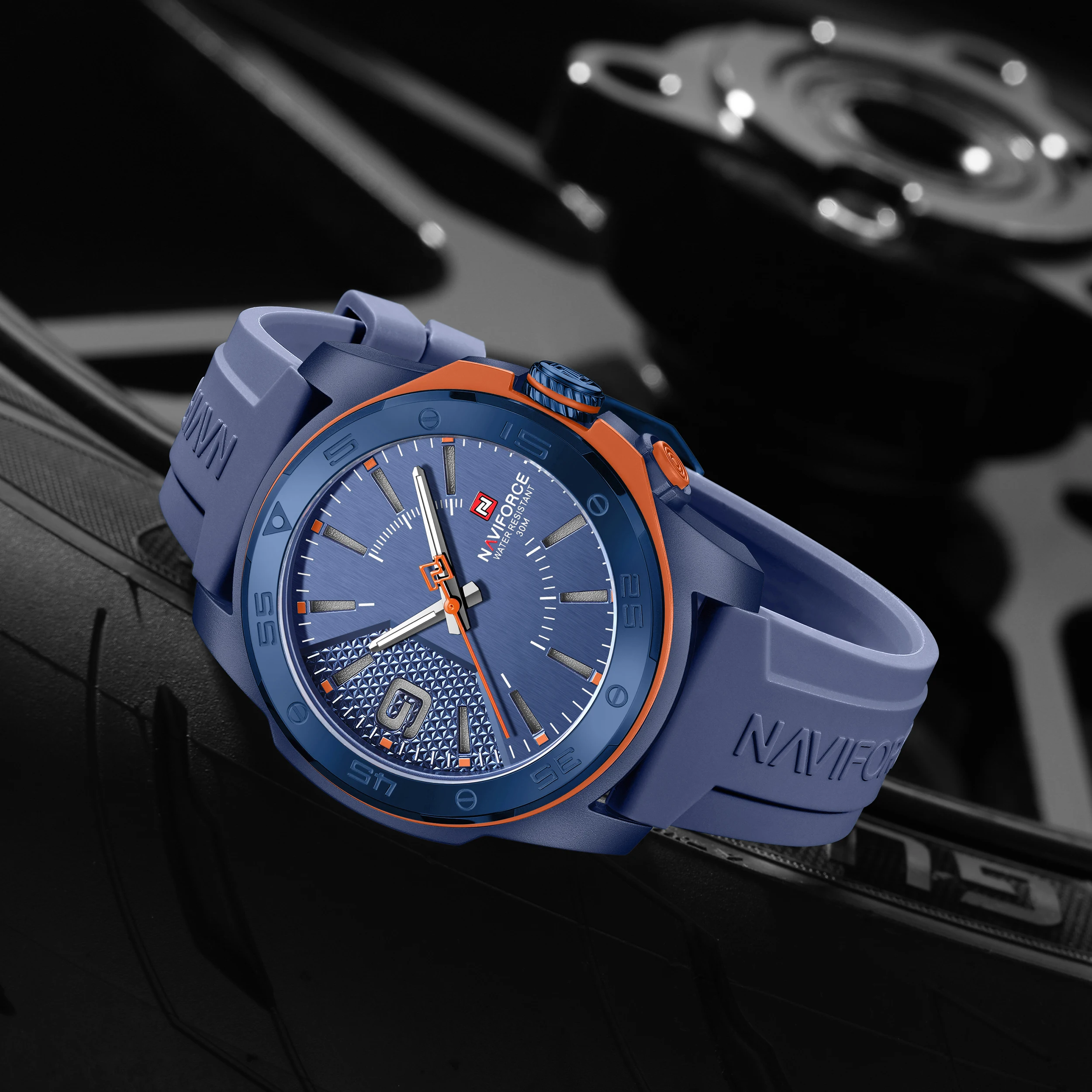 NAVIFORCE NF7112 Original Quartz Watch for Men Simple Silicone Strap 3Bar Waterproof Luminous Watches