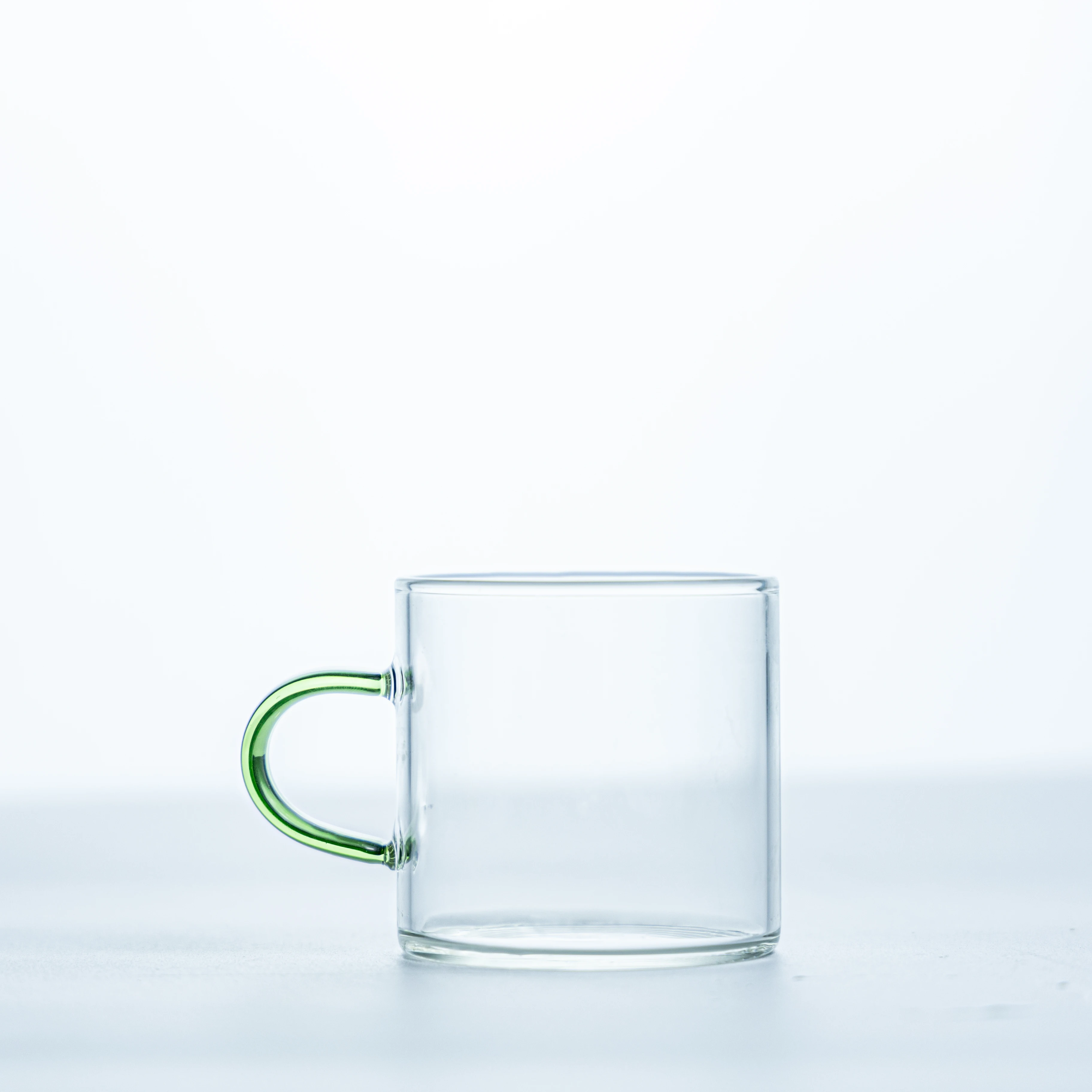 Самые продаваемые чашки различных стилей на заказ, высокая кофейная чашка из боросиликатного стекла