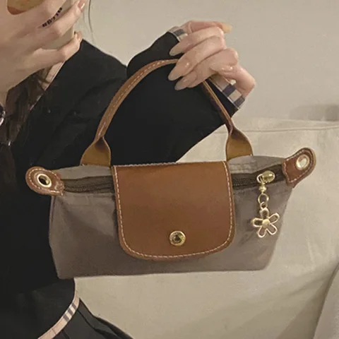 Niche-design Mini Dumpling Bag Lightweight Textured Water-Resistant Nylon Handbag Polyester Single Strap Crossbody Clutch for