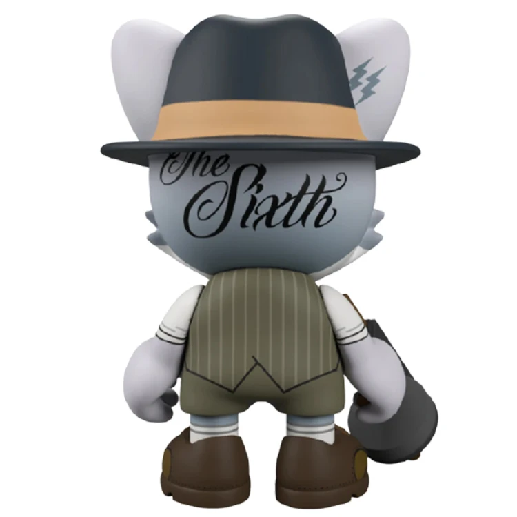 Настольная пластмассовая фигурка