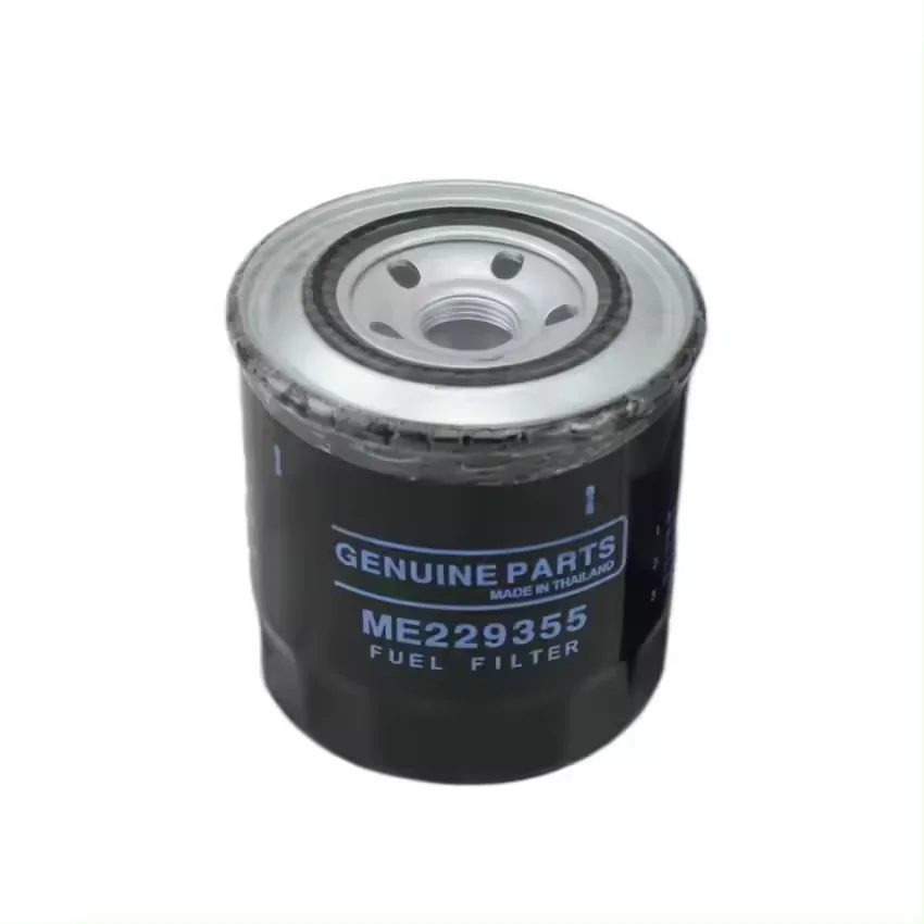 メル　カリ Amazon.com: Fuel Filter compatible with Mitsubishi Lancer