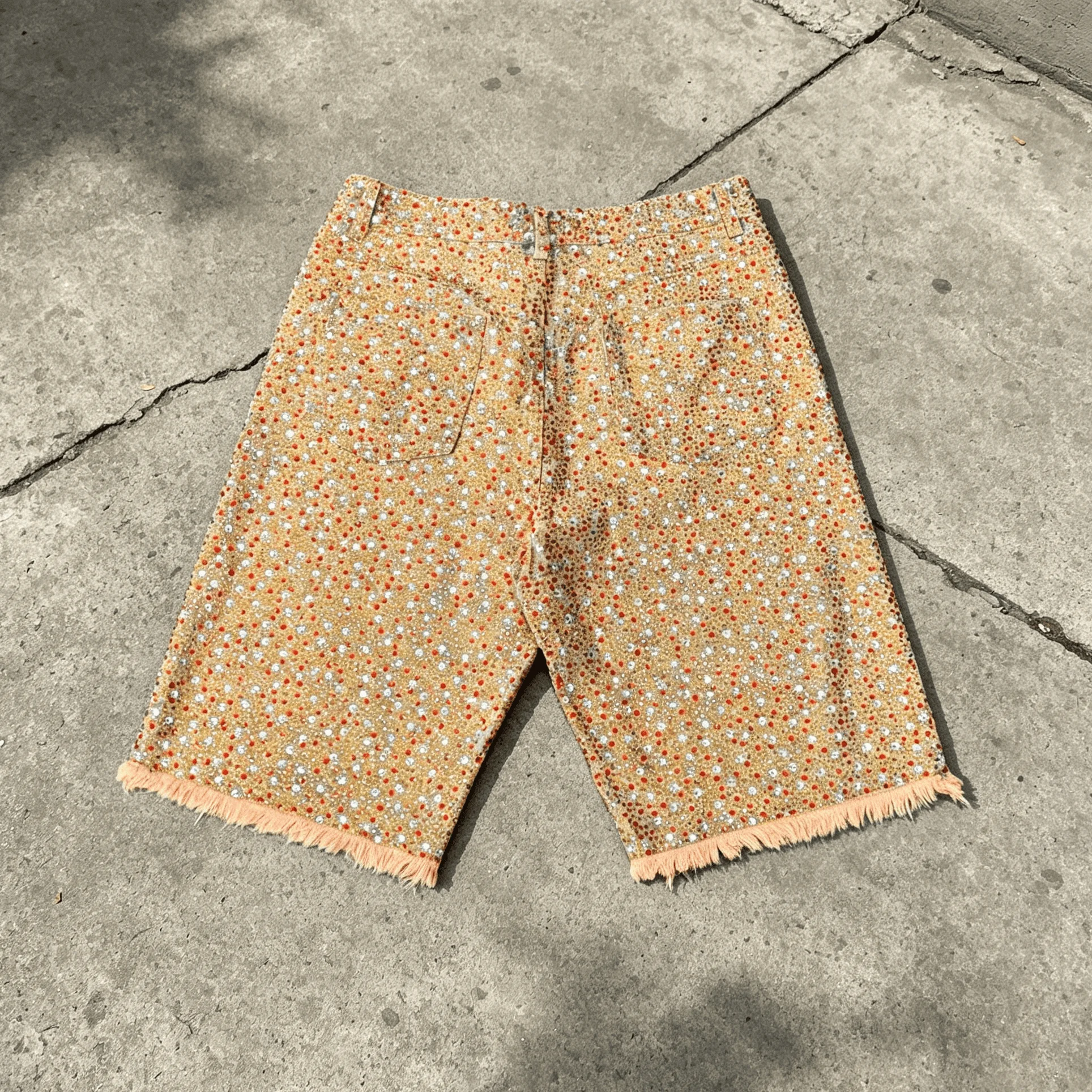 Custom Vintage Washed Denim Jorts Men Baggy Rhinestone Full Crystal Embellished Raw Fray Hem Wide Leg Streetwear Casual Shorts
