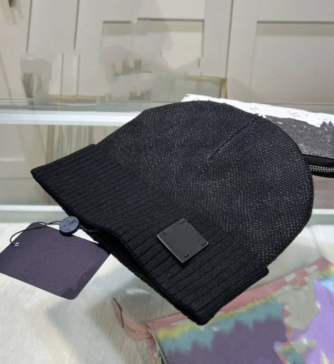 Luxury Waterproof Beanie Caps for Men Women Winter Warm Bonnet Casquette Hats Logo Fashionable Designer Business Headwear