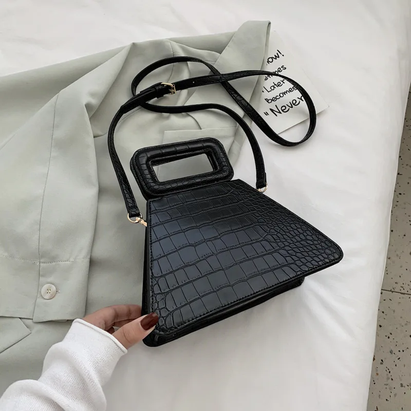 bottega veneta crocodile bolsa