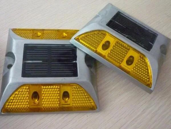 Двусторонний отражатель светодиодный Солнечный проблесковый Дороги Стад путь наземная лампа