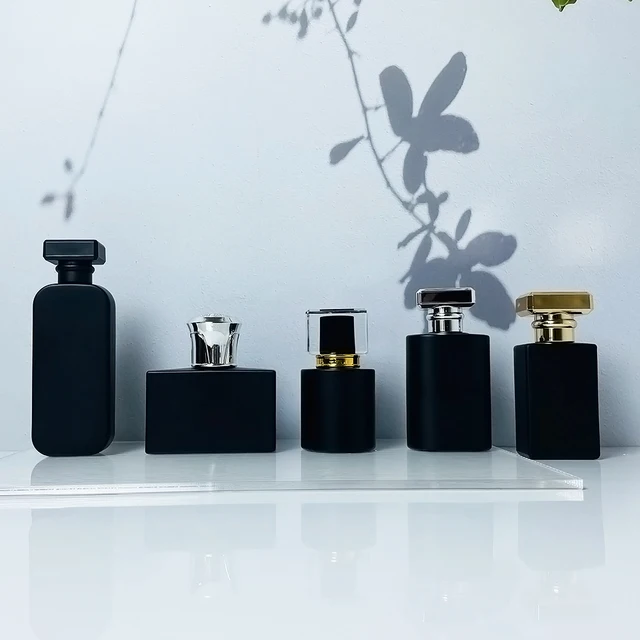 Hot Sale Luxury 30ml 50ml 100ml Custom Logo Rectangular Clear Black Empty Cosmetic Perfume Glass Bottle with Spray Pump Head