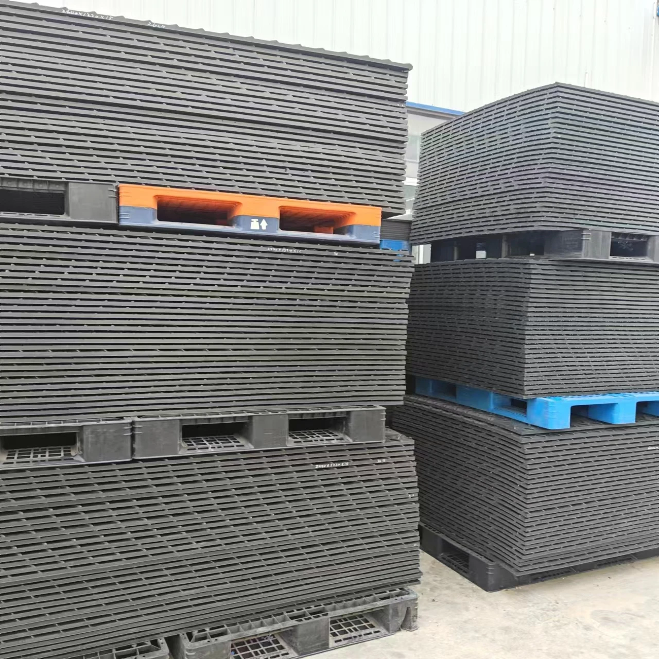 Environmentally Friendly Temporary Road Protection Mats Paving Slabs 100% HDPE PE Protective Pad White Black Colorful 15mm HUAAO