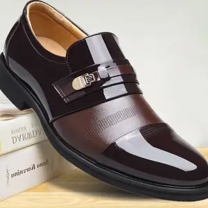 Fashion Slip on Men Dress Shoes Oxfords Business Men Shoes 2026 New Classic Leather Men's Suits Wedding Shoes