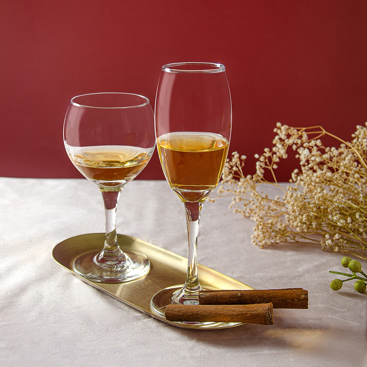 Хорошо разработанные эстетические стаканы для напитков в ресторане прочные Коктейльные вина поп-бар хрустальные бутылки воды oz