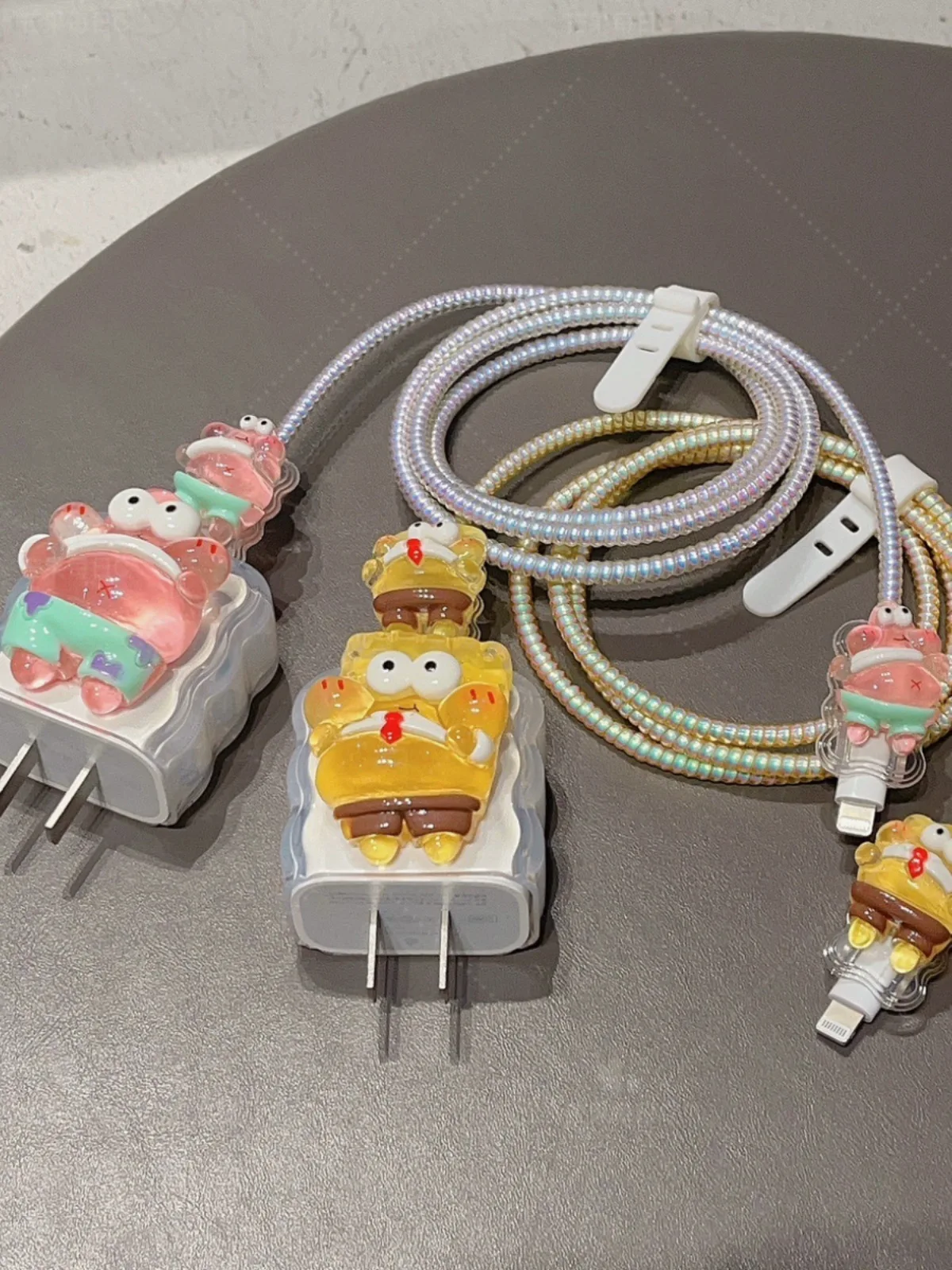 SpongeBob Usb Charger Case Protector for Apple 18W/20W Mobile Phone Accessories Winder Spiral Cable Protector Shell for IPhone