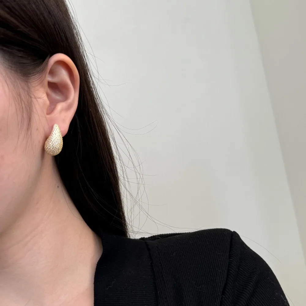 KAKODIY Luxury Jewelry Stud Earrings 14K Gold Plate Sterling Silver 925 Water Drop Earrings detail 5