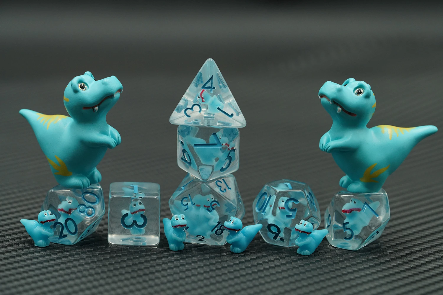 16mm DND Animal Dice Set 7pcs Cute Blue Polyhedral Inside D&D Dice Set for Dungeons and Dragons Dice supplier