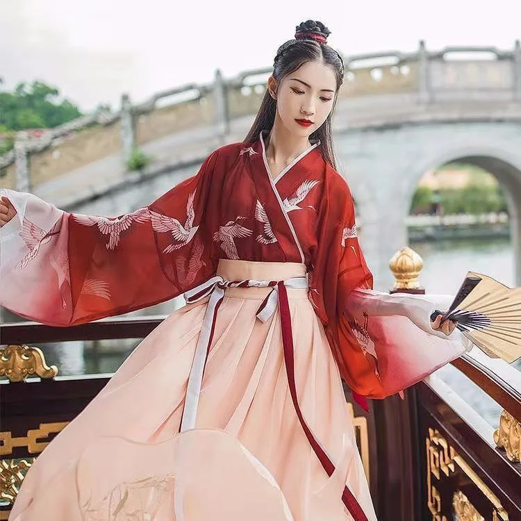Chinese Traditional Women Hanfu Dress ...