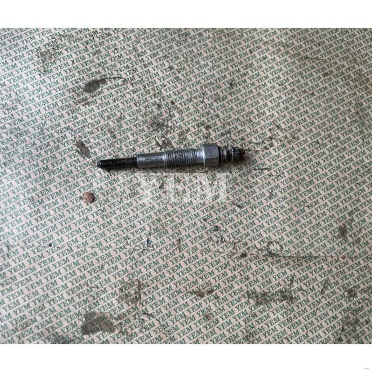 Japan OEM Parts 403D-15T Glow Plug for Perkins