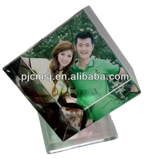 Elegant Rotating Cube Crystal Photo Frame New