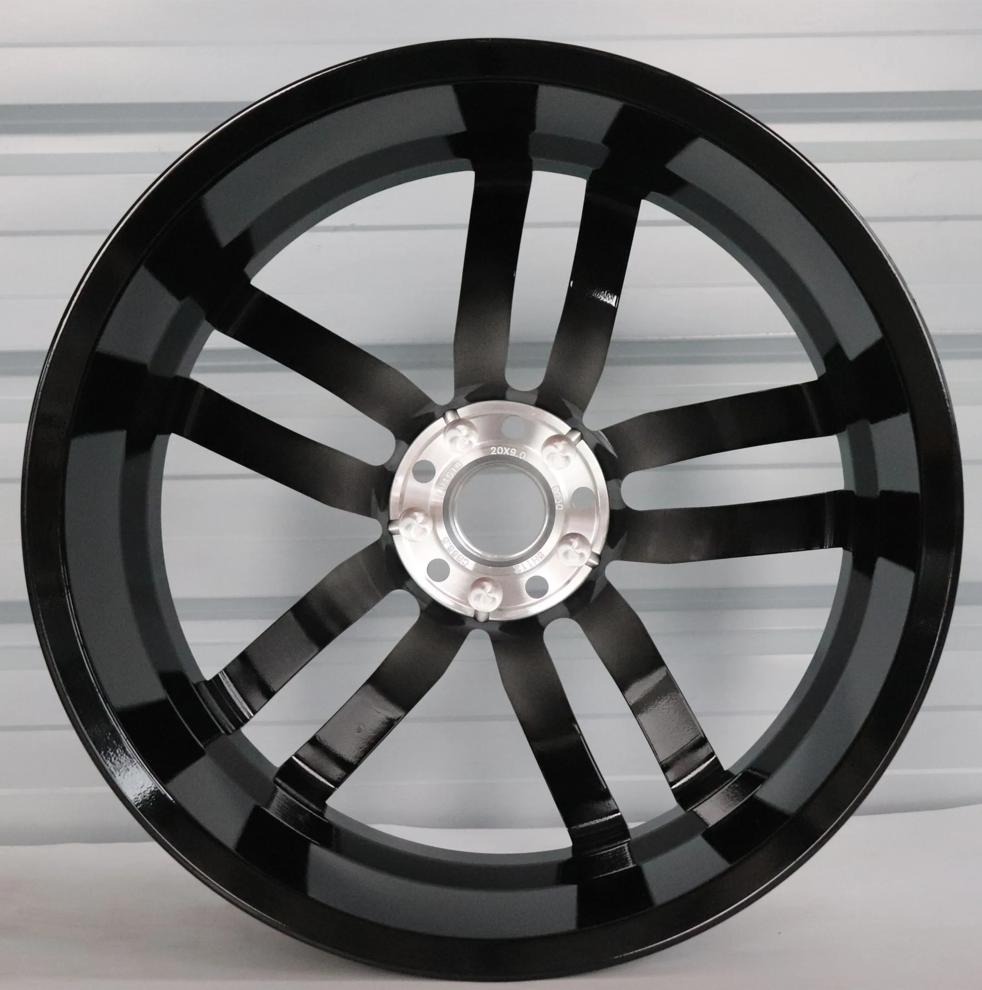 XL Custom Diamond Facets Five Spoke Design 5x114.3 17-24inch Aluminum Alloy Passenger Car Wheels Forged Wheels for Luxury Car - Image 5