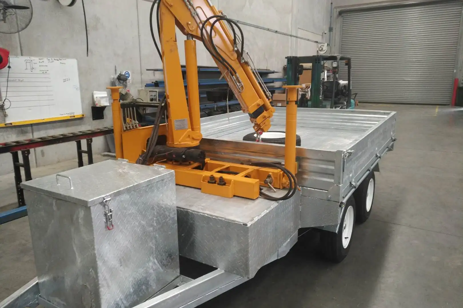 Грузовой прицеп грузовик кран радиоуправляемые грузовики Лодочный Прицеп