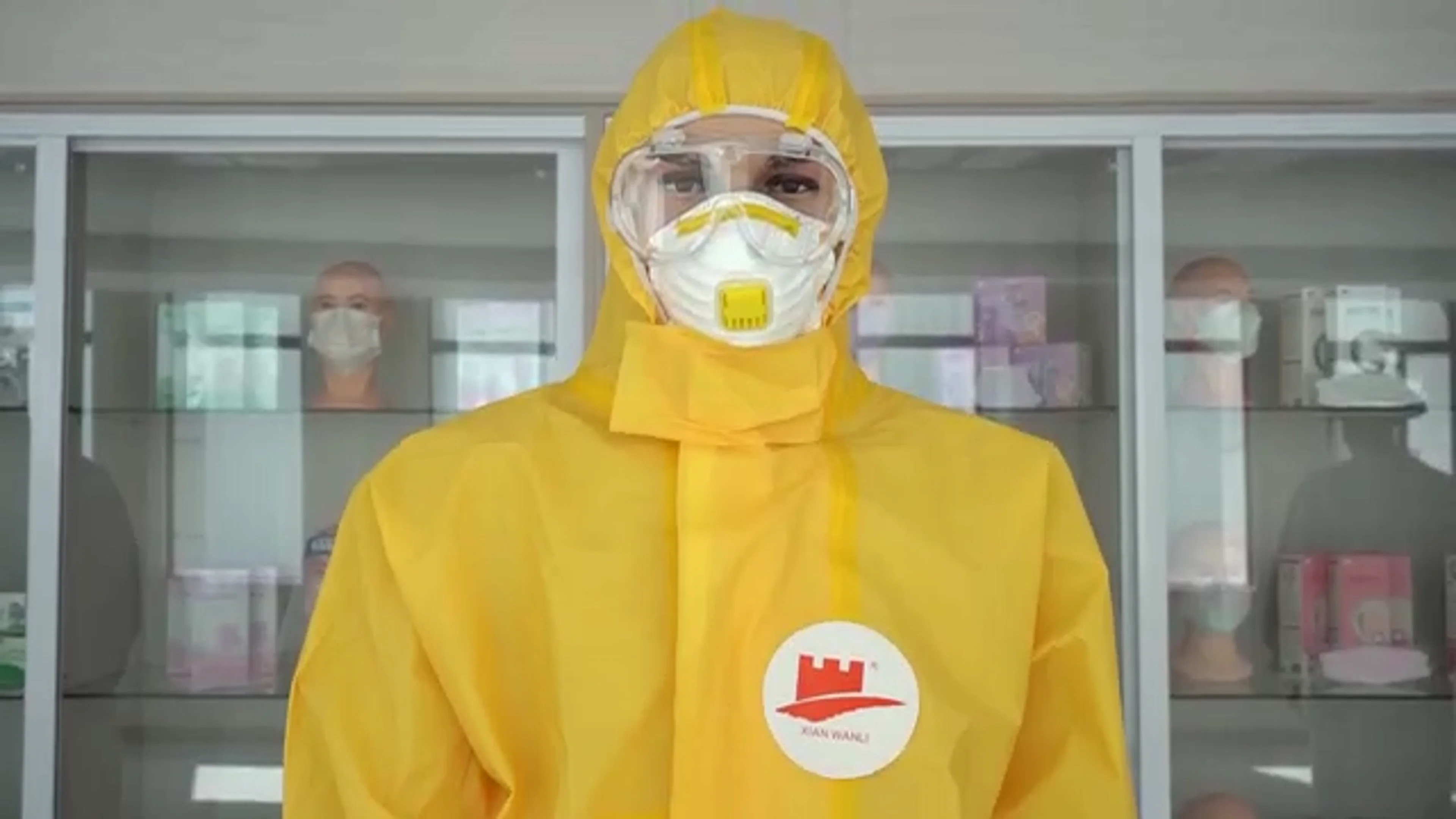 Type 3b / 4b Chemical Liquid Tight Coverall En14605 En Iso 13982