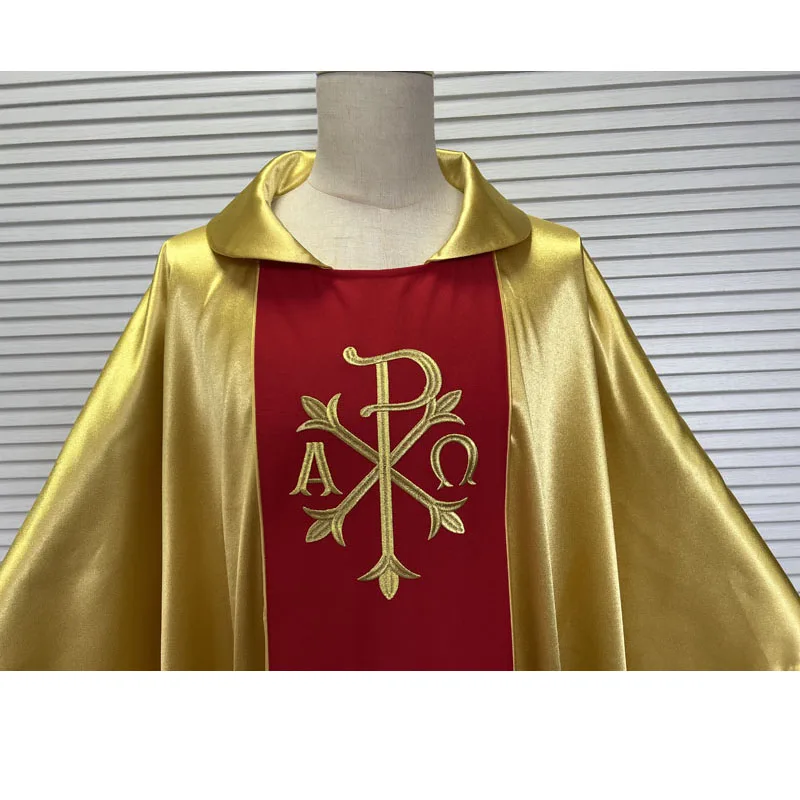 Золотой атлас с вышивкой крестом папа священник