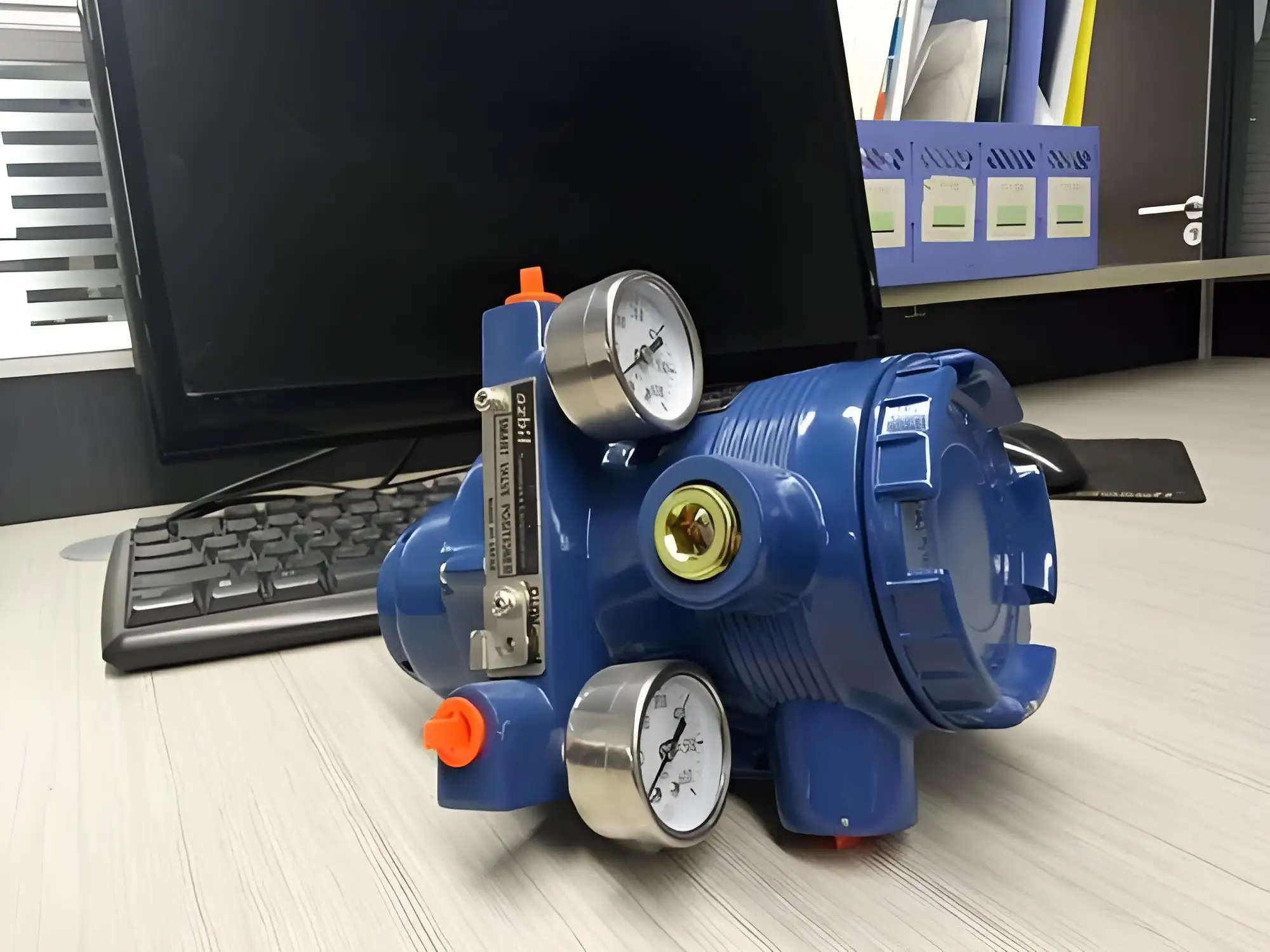YAMATAKE Azbil Shanwu Smart Valve Positioner Avp 300 Series Azbil AVP302 Azbil Smart Valve Positioner AVP300/301/302
