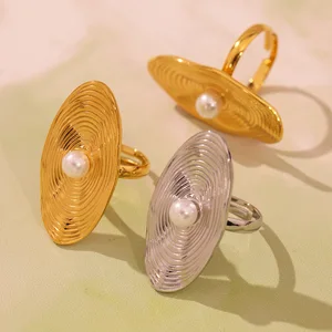 Wholesale Fine Simple Jewelry Women Oval Shell Pearl Rings 18K Gold Plated Stainless Steel Adjustable Open Ring
