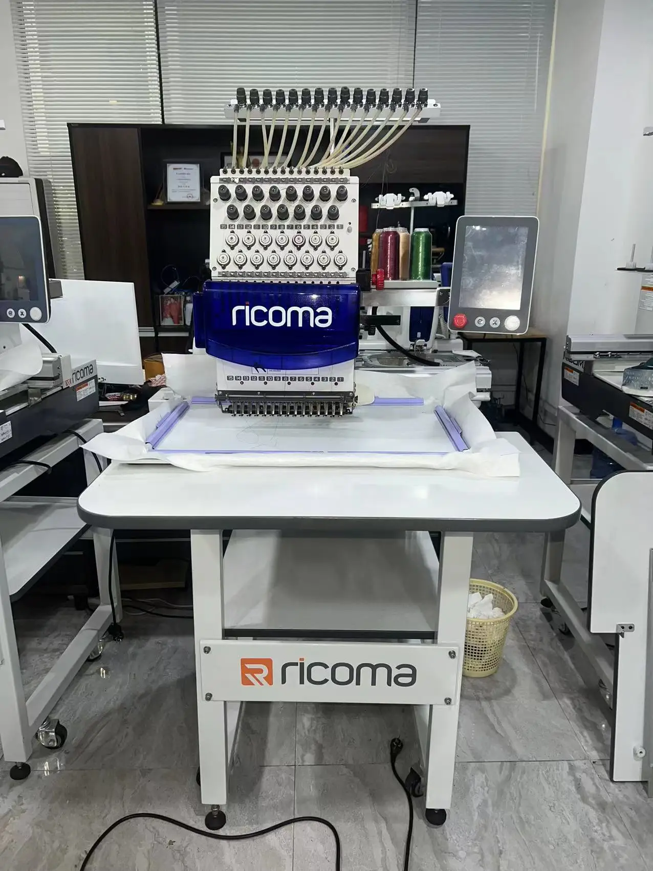 Embroidery Machine A Broder 1501tc7s Good Rima 15 Needle Advanced