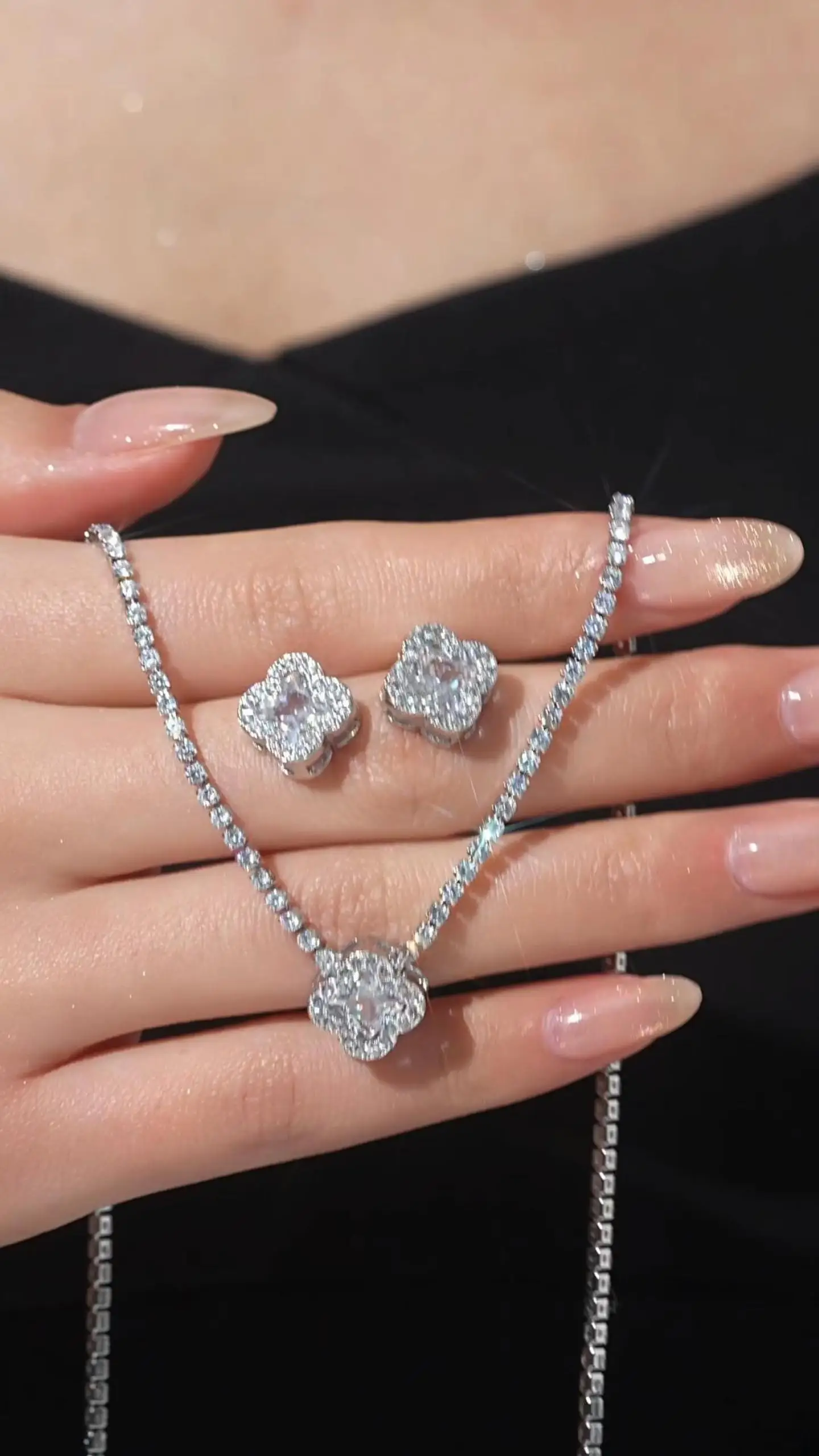 Eco-friendly Clover Zircon Jewelry Set for Women