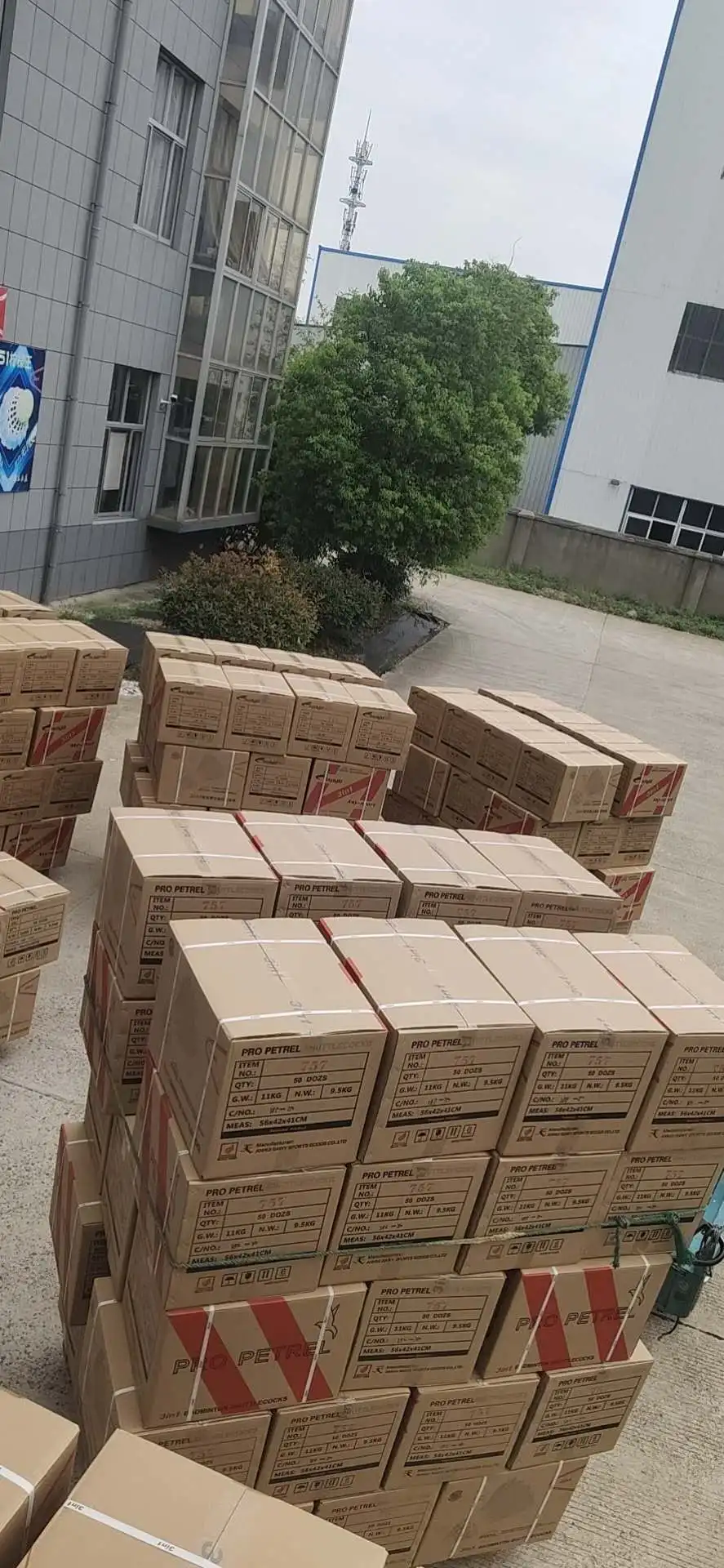 
OEM Заказные профессиональные ракетки для пинг-понга, лидер продаж, набор ракеток для настольного тенниса с 4 мячиками, игра для настольного тенниса в помещении 