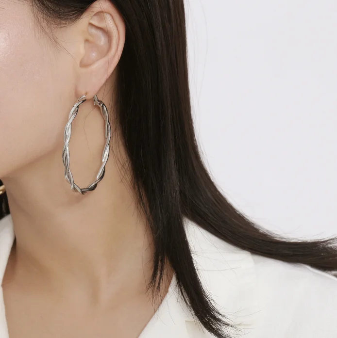 XG1206 2020 женские новые персонализированные креативные геометрические двойные кольца, узелковые серьги в стиле ретро, круглые серьги в форме монеты