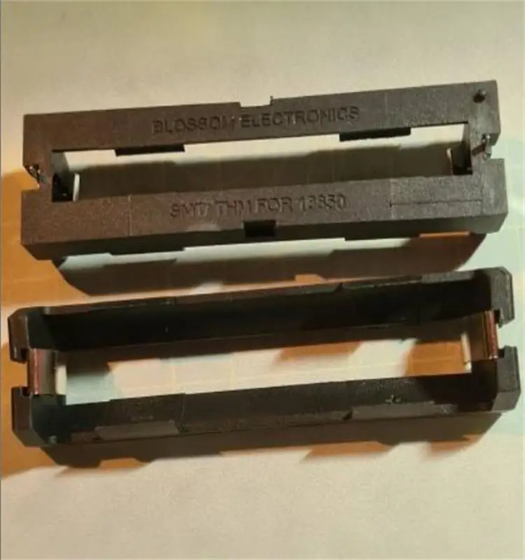 Equivalent of Keystone 1043 THM Nylon 18650 Single Cell Battery Holder case Box with PC Pins for 18650 Battery