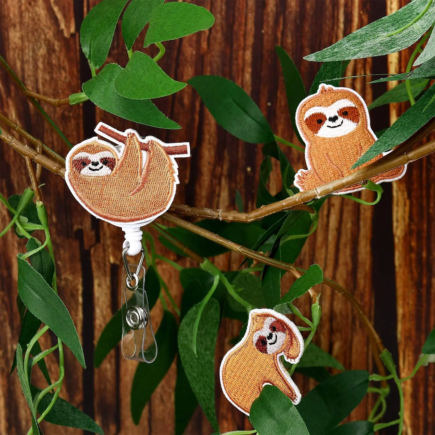3 Pieces Sloth Badge Reel Cute Felt Badge Reel Holder Retractable Badge Reel Clip for Women Nurse ID Card Name Card Supplies
