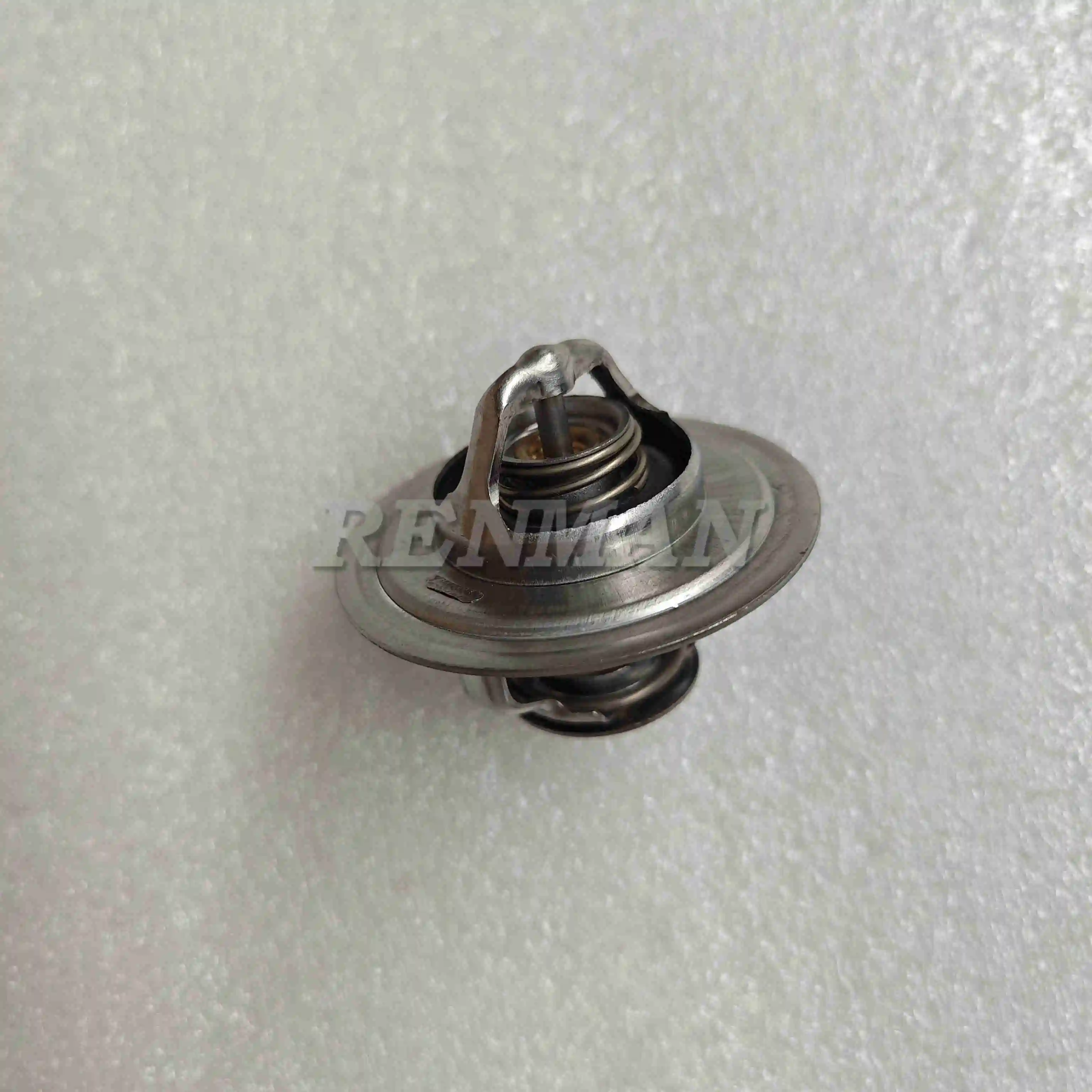 6BT 6B5.9 6BT5.9 Cummins parts Thermostat 3864178 3925473| Alibaba.com