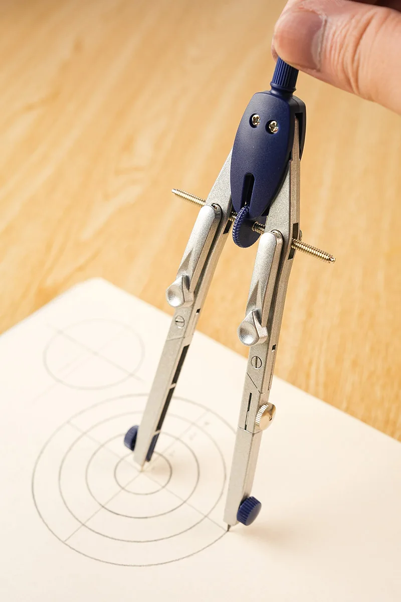 2024 Прямая поставка с завода студенческие канцелярские принадлежности столярная линейка набор компасов металлических