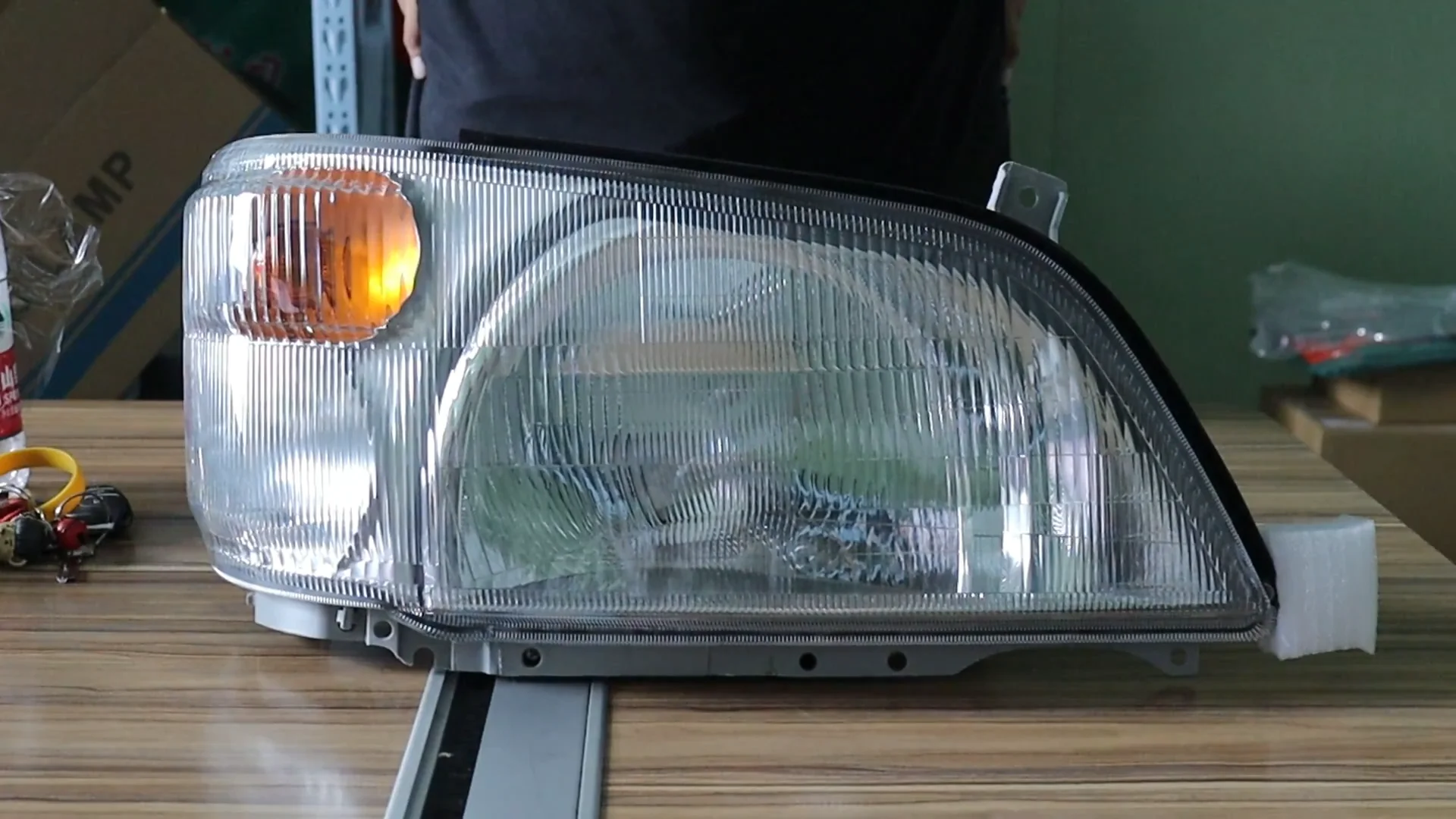 Geling Super Bright 12v Auto Headlights Parts Car Front Head Lamp For