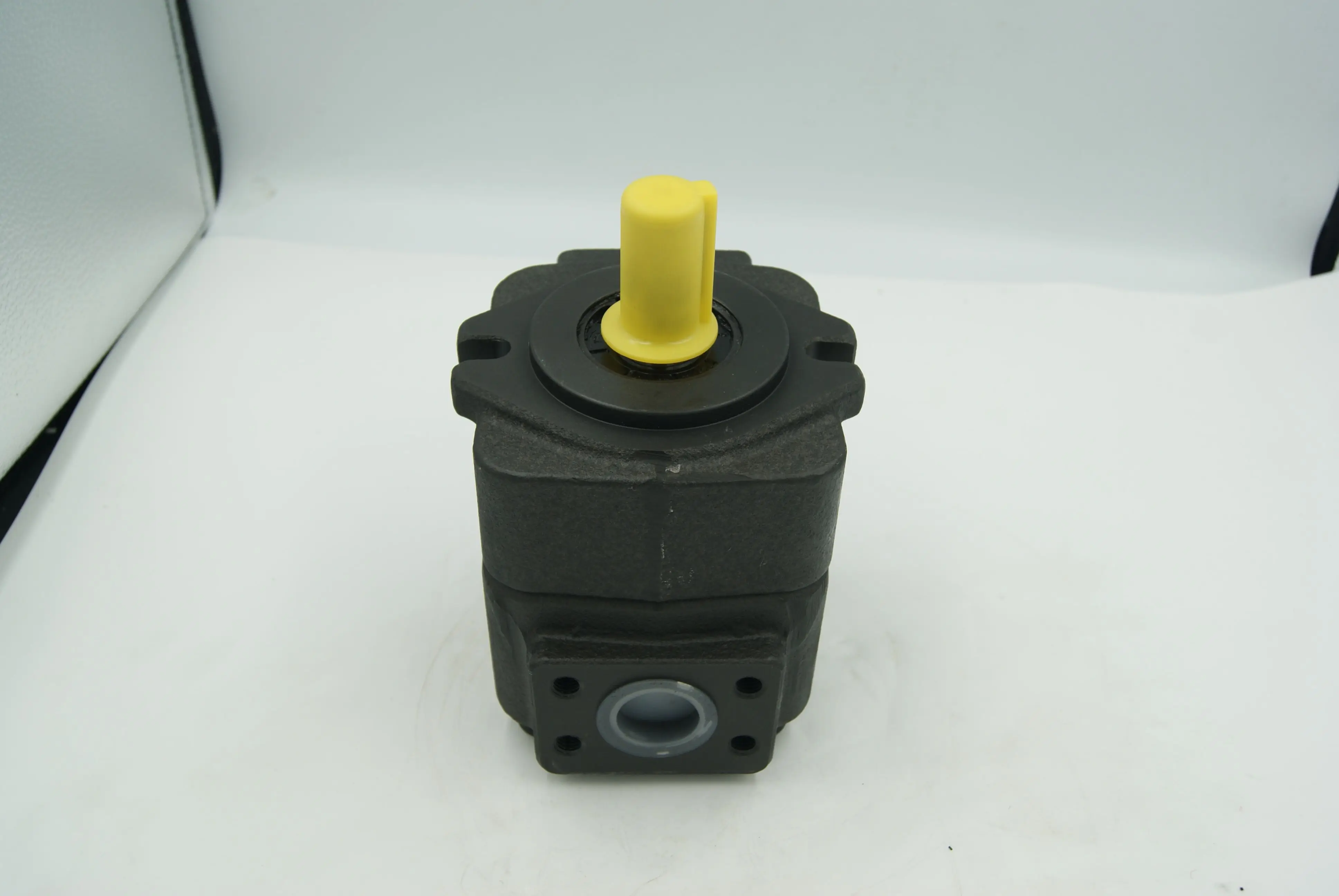 Taiwanchina Kcl Vq Svq Dvq Dvq20 192326 F Raa 01 Hydraulic Vane Pump