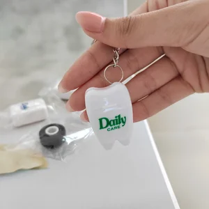 Daily Care High Strength Teeth Shape Pack with Key Chain Mint Wax UHMWPE Dental Floss for Promotion Use