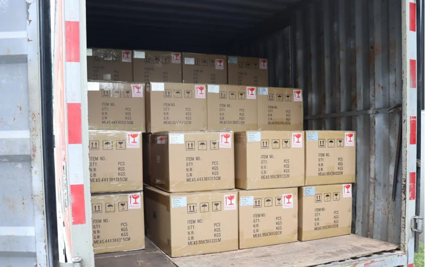 EN50155 Industrial 10/100/1000M 30W PoE Injector with M12 Connector Support DIN-Rail