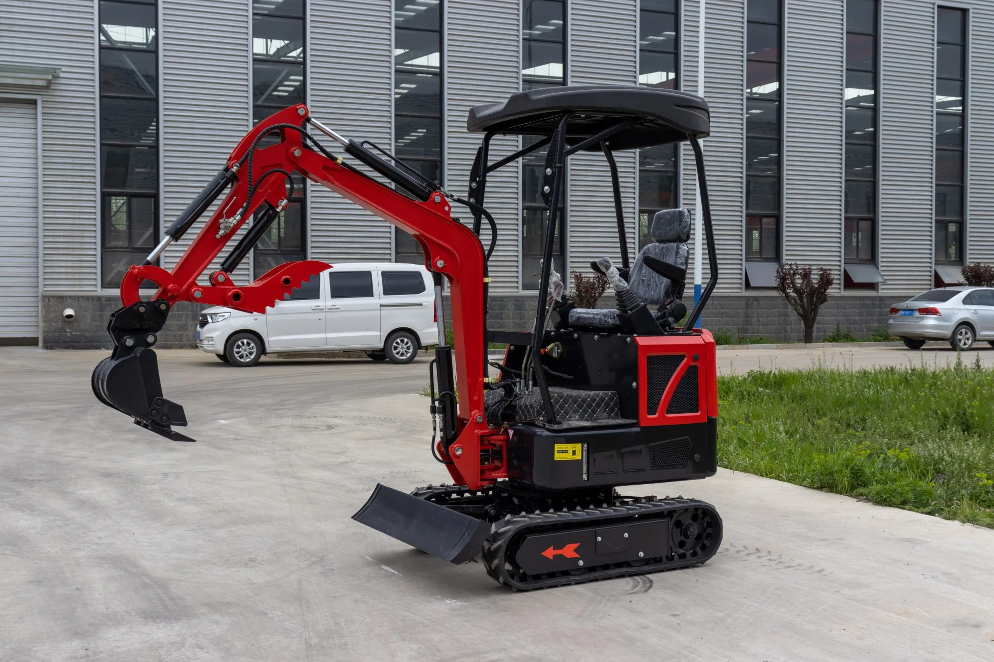 Мини-экскаватор 1,5 тонн для продажи по заводской цене для продажи с EPA /CE