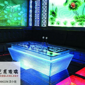 Buy Luxury L V Living Room Led Art Glass Light Up Coffee Table Modern from  Foshan Linhao Art Glass Co., Ltd., China