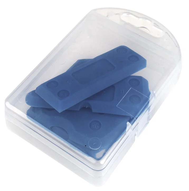 blue scraper packing.png