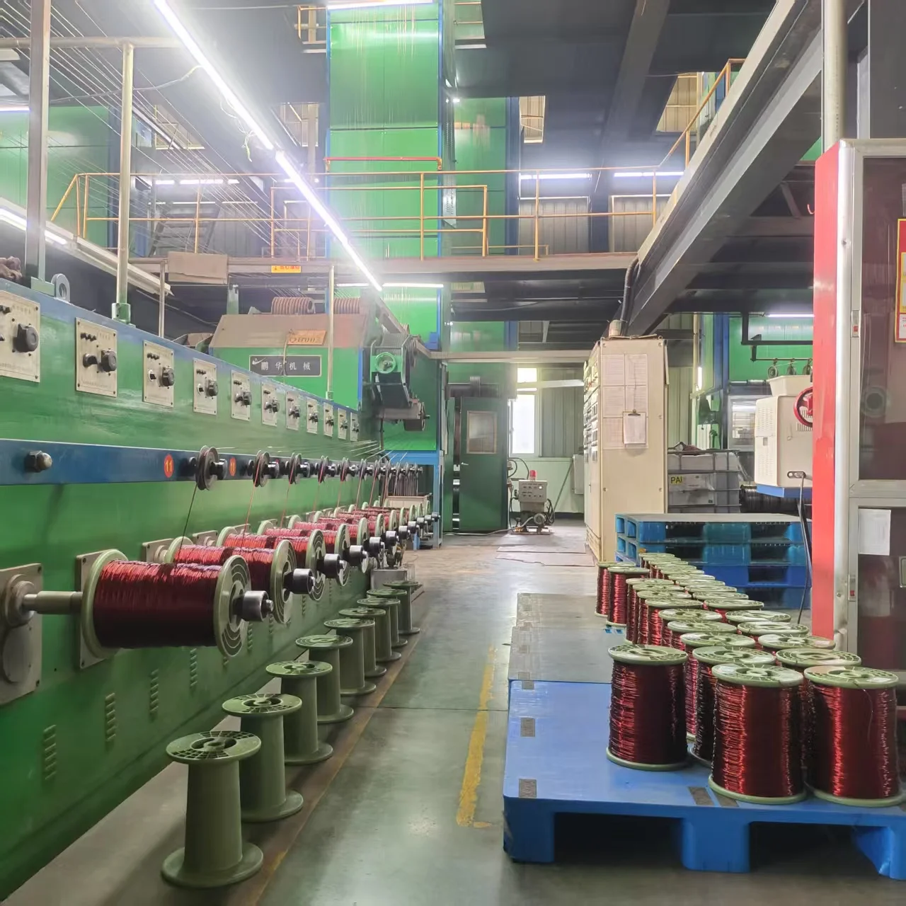 Direct Sales China Huaerda 180℃ EIW 2.440mm 5000V Bare Copper Logistics Sorting Equipment Vibration Wire Electrical Wires