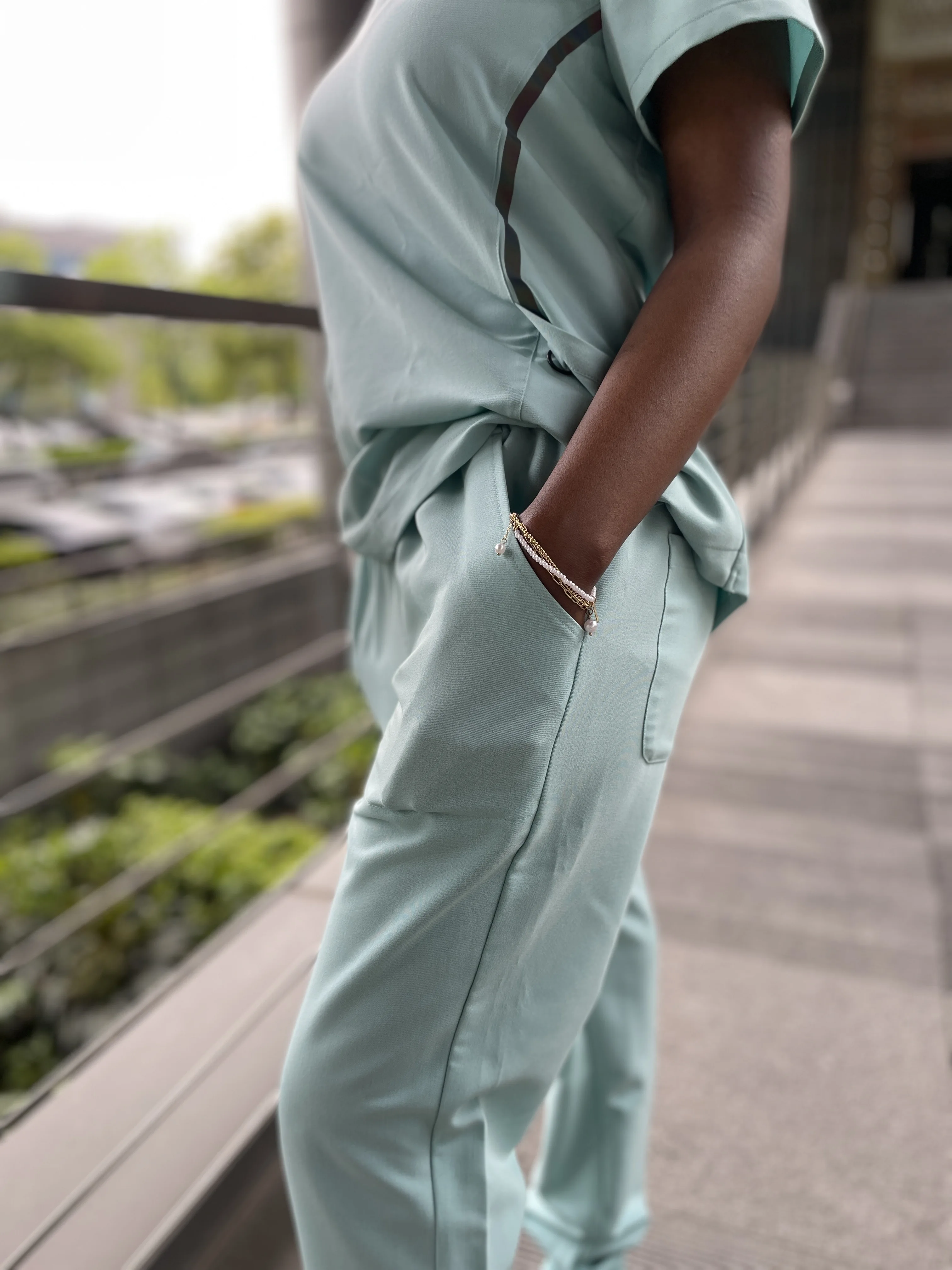 Designer Nurse Scrubs Hospital Scrubs Medical Polyester Rayon Spandex