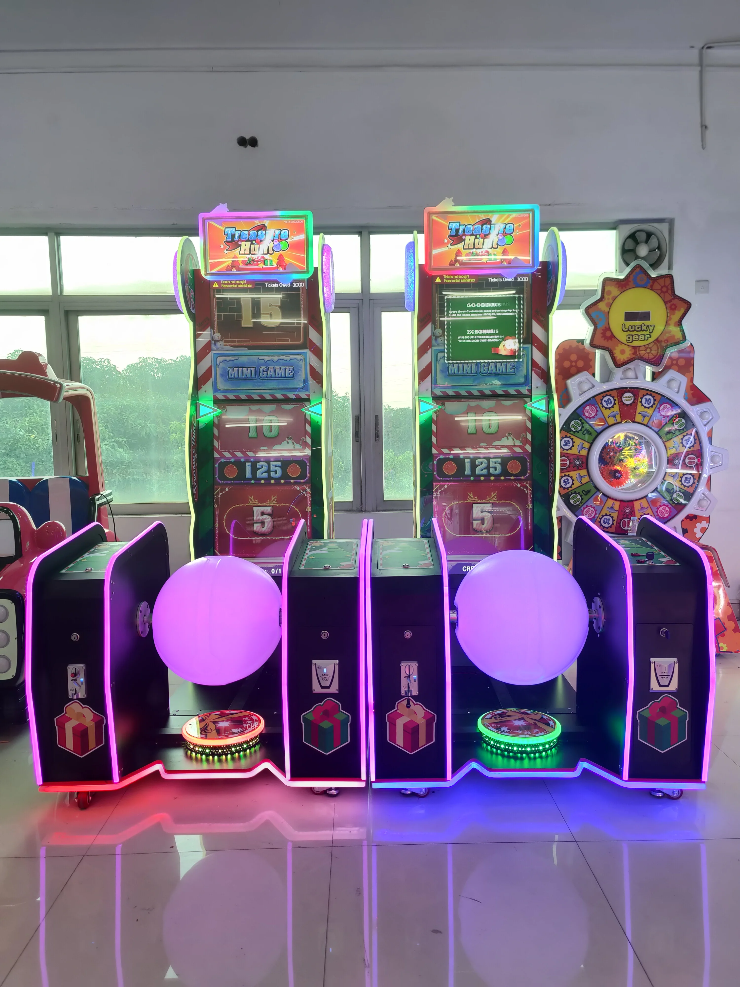Coin-Operated Video Arcade Game Machine Redemption Tickets Simulator with Boxing 220V Fun Play Zone Made of Plastic