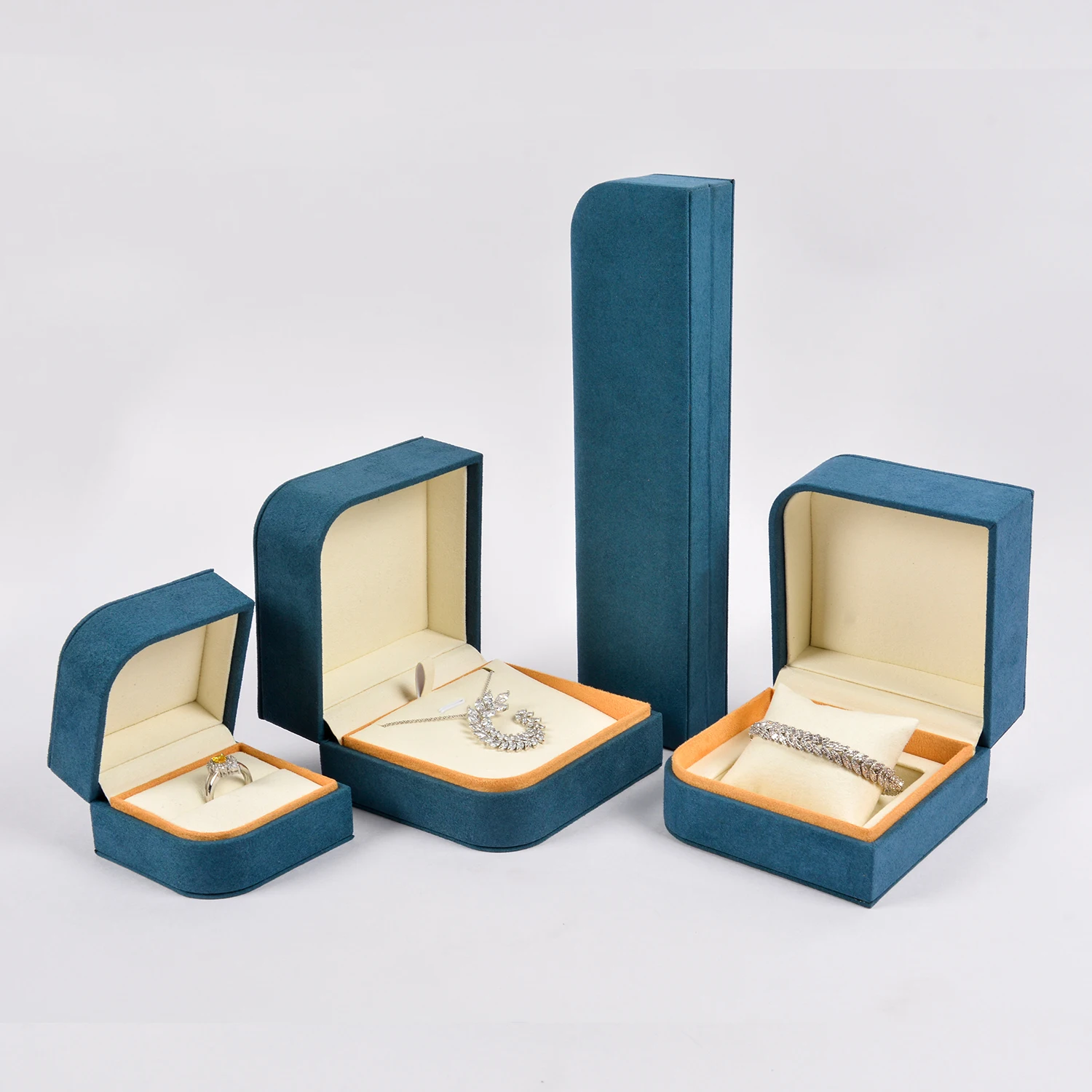 Hfd46ed56cf9c4a96ad79339d5b842030v