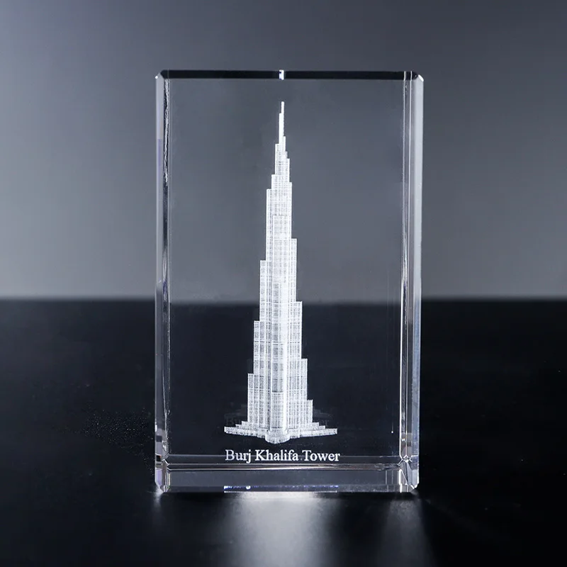 Burj Khalifa Γυάλινος 3D κύβος κρυστάλλου γυαλισμένος σκαλιστός με λέιζερ τυπωμένος Love Paperweight Διακόσμηση σπιτιού Σουβενίρ Δώρο Κρυστάλλινα χειροτεχνήματα